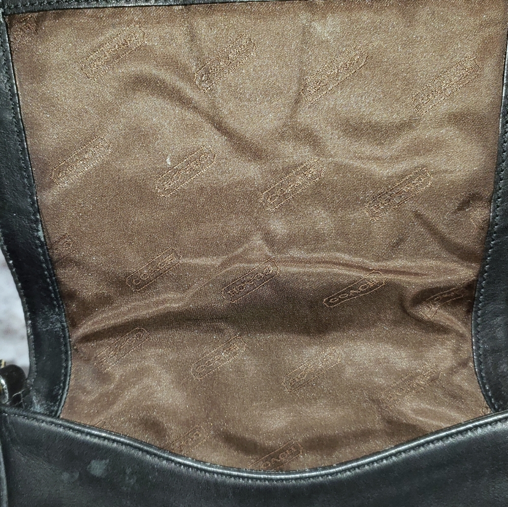 Coach vintage black crossbody purse - Picture 3 of 14